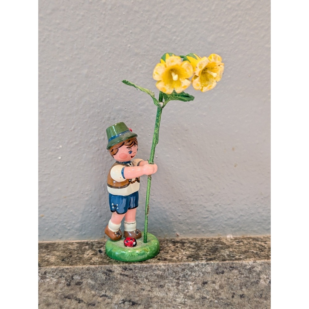 German Erzgebirge Wendt Kuhn Miniature Wood Boy Flowers Figurine Hubrig Volkskun